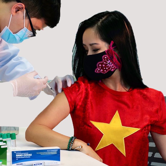 Ca sĩ Hồng Nhung đăng ký cho cả nhà tiêm vắc xin Việt Nam